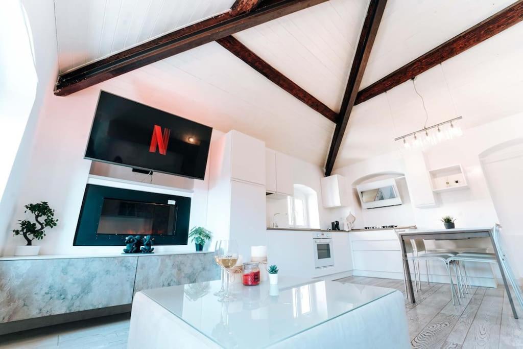Loft Cavour - Teatro Ariston Apartment Sanremo Exterior photo